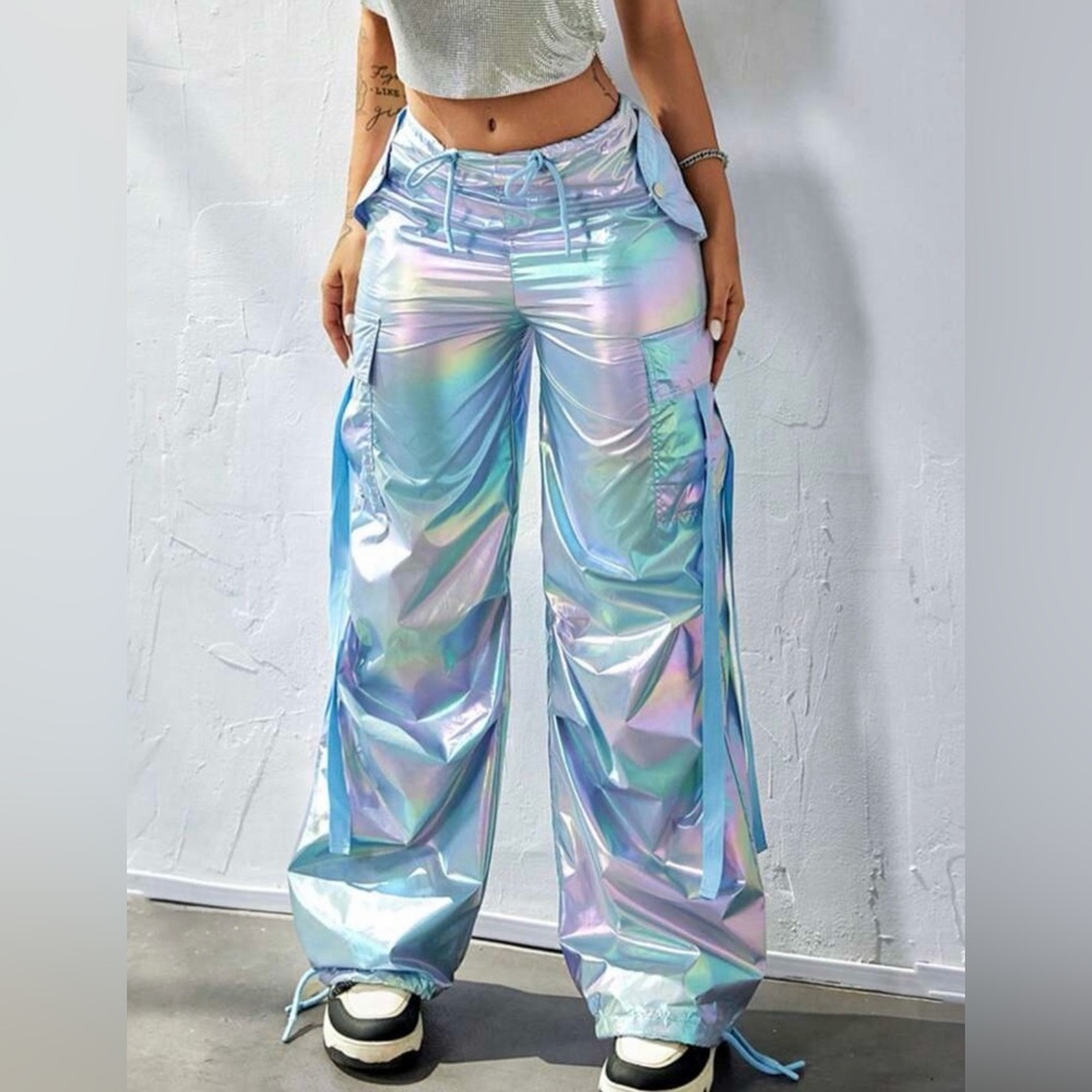 Women’s Y2K Holographic Parachute Pocket Cargo UFO Baggy Dance Pants - Picture 5 of 14